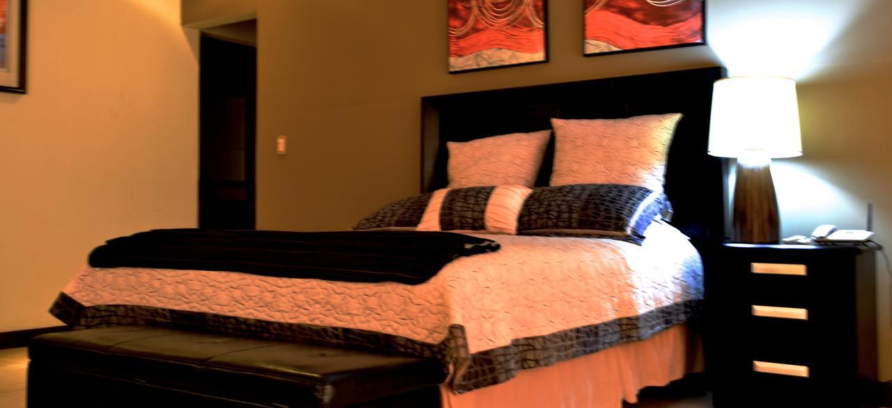 Hotel Casa Miravalle Antigua ภายนอก รูปภาพ