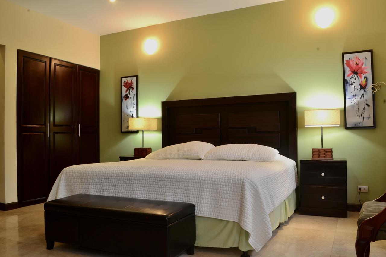 Hotel Casa Miravalle Antigua ภายนอก รูปภาพ