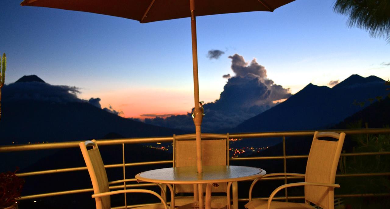 Hotel Casa Miravalle Antigua ภายนอก รูปภาพ