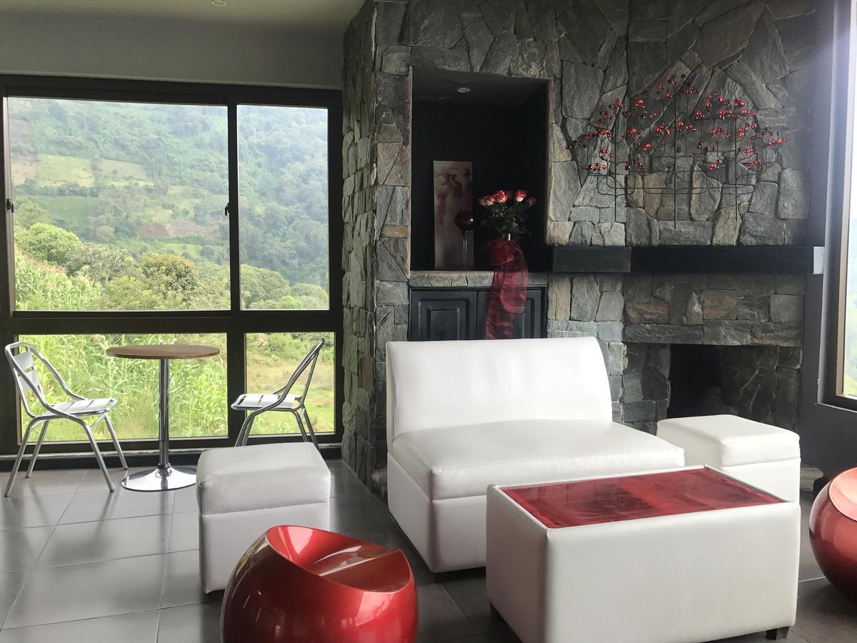 Hotel Casa Miravalle Antigua ภายนอก รูปภาพ